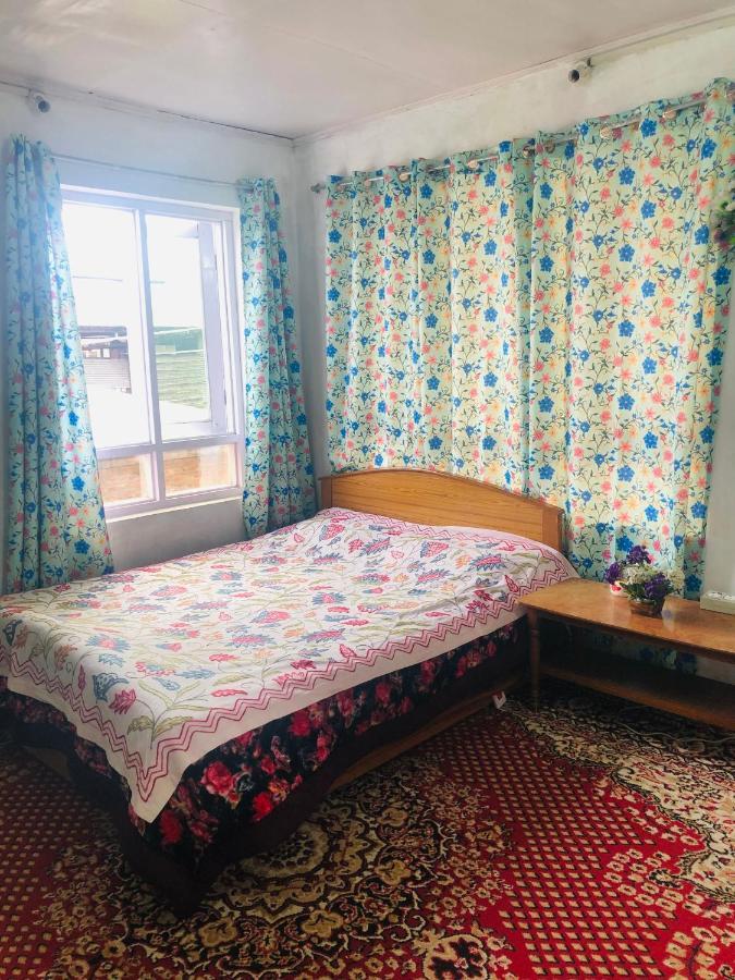 New World Apartment Srinagar  Luaran gambar